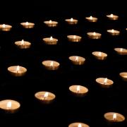 Candles: How to sign an online book of remembrance for those who died of Covid-19. Picture: Pixabay