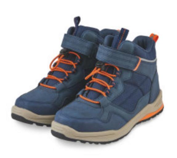 Tivyside Advertiser: Children's Navy Walking Shoes. (Aldi) Tivyside Advertiser: Children's Navy Walking Shoes. (Aldi)