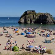 The beaches werre filling up at Tenby on Tuesday morning. Pic: Gareth Davies Photography
